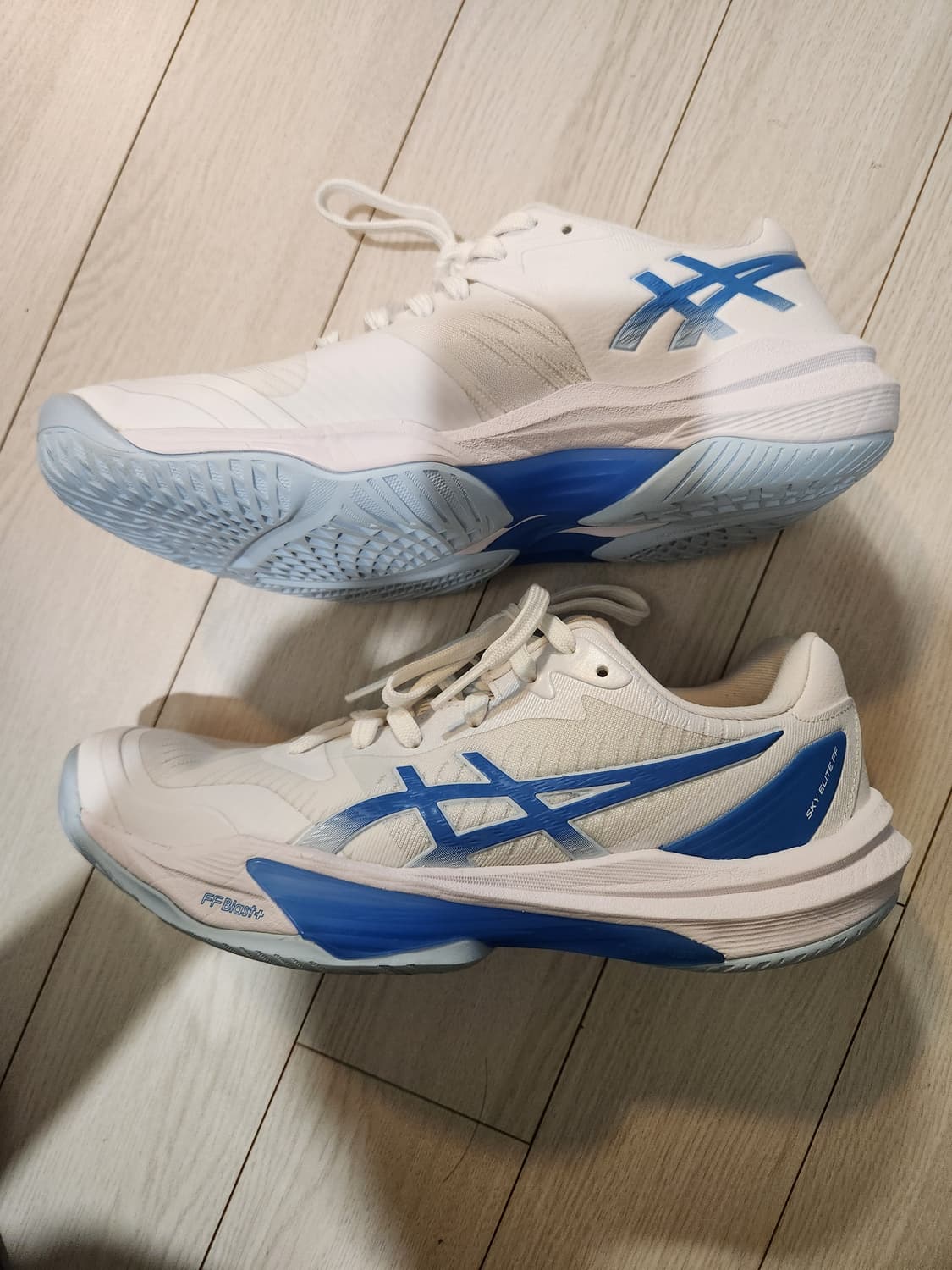 새상품급)아식스 스카이 앨리트FF3 W 1052A075103 여성용 배구 상품이미지7