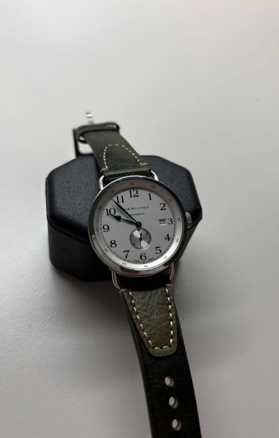 해밀턴 카키 파이오니어 스몰세컨드 오토매틱 상품이미지2