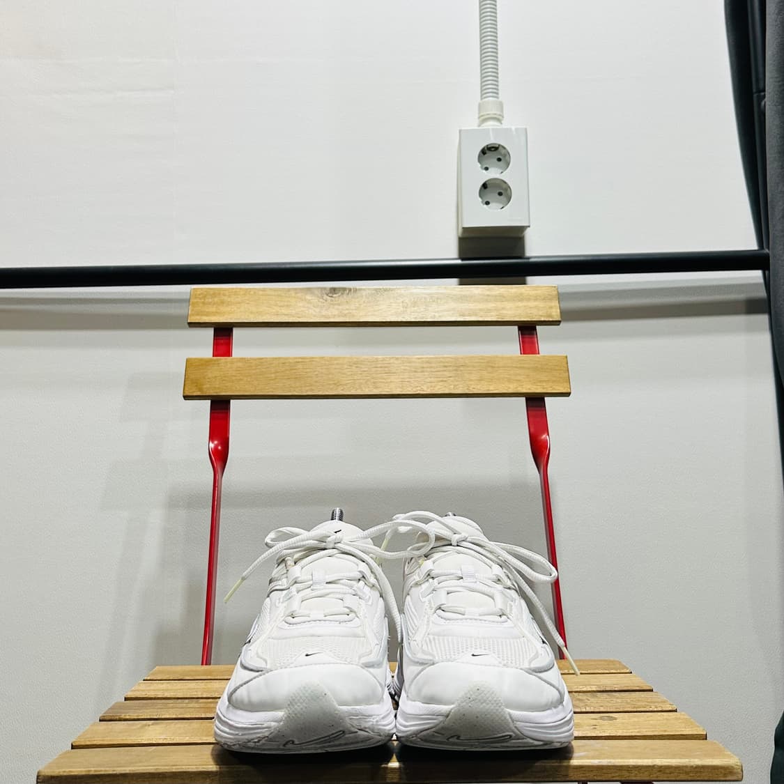 240) 나이키 운동화 여성 여자 신발 에어맥스 블리 상품이미지2