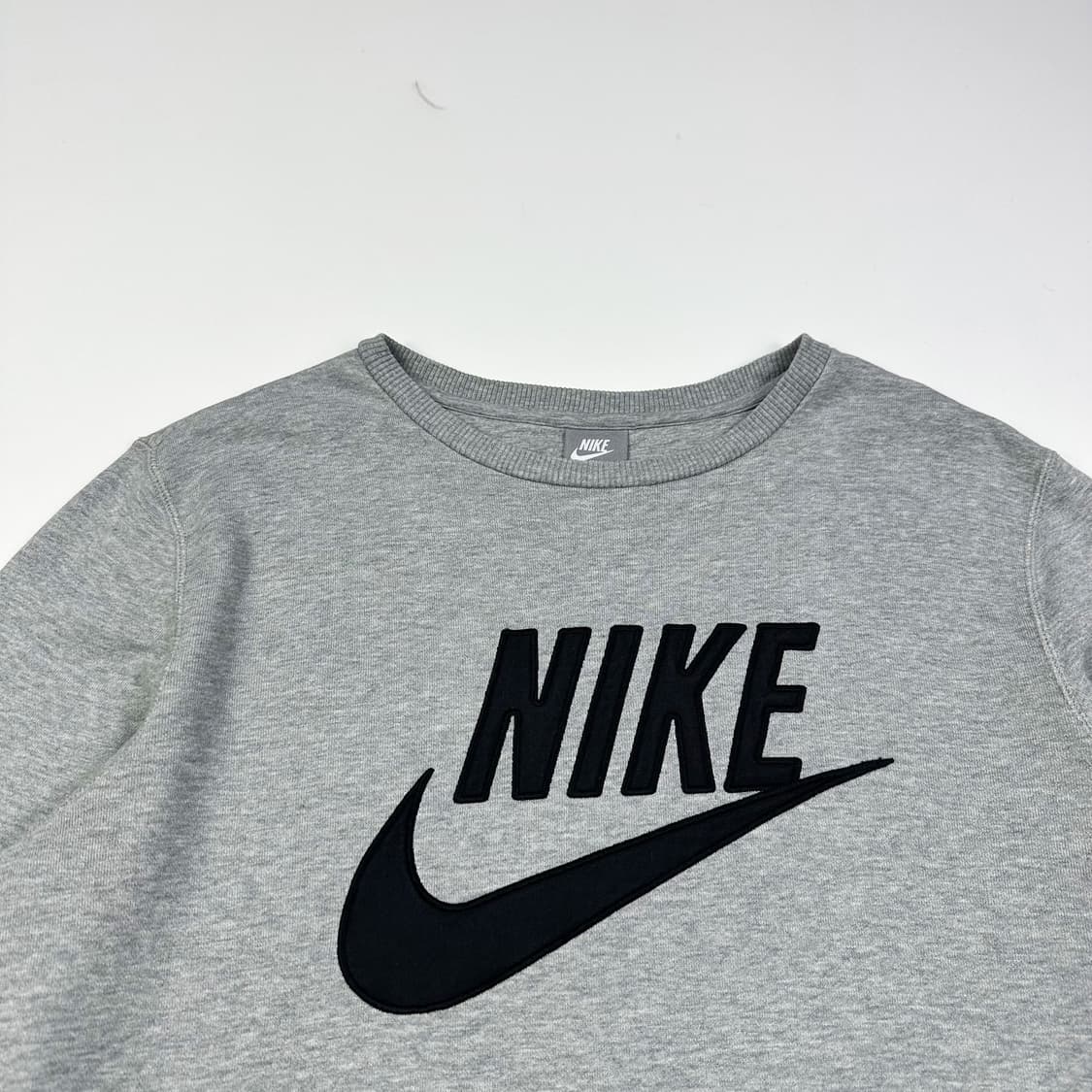 나이키 퓨추라 빅로고 그레이 맨투맨 (L) 상품이미지1