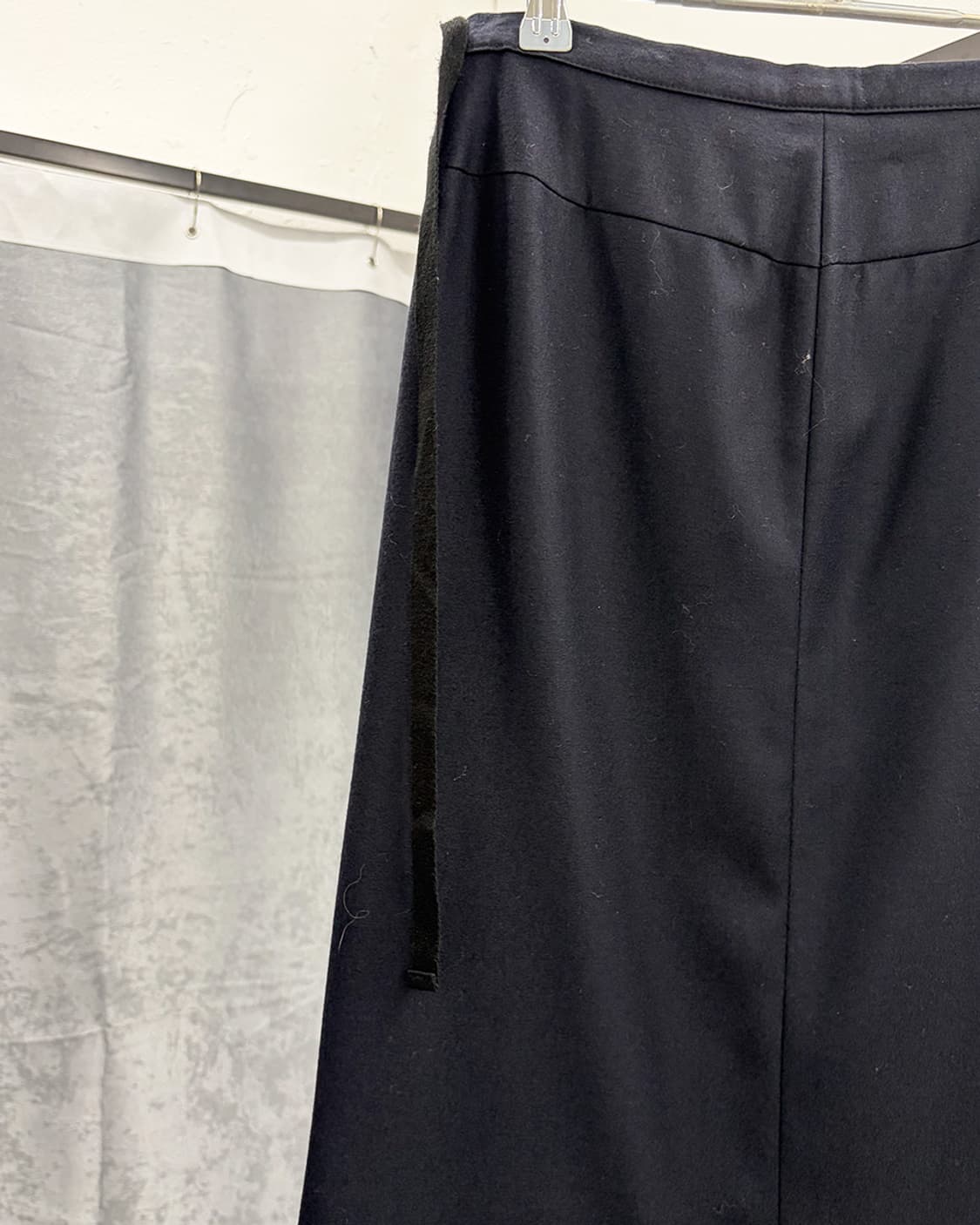 코스타스 무르쿠디스 사이드 지퍼 울 스커트 상품이미지5