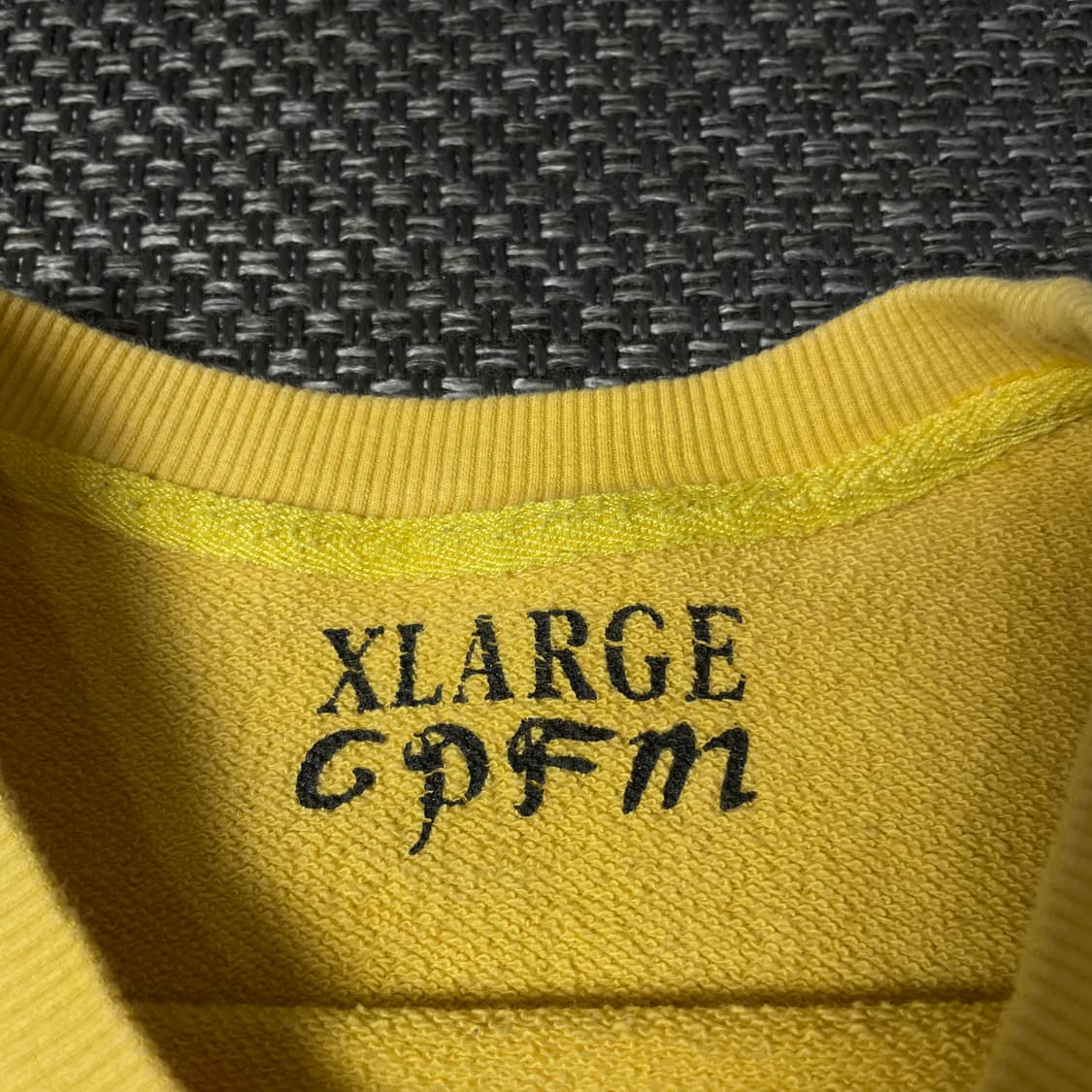 CPFM X 롤링스톤 옐로우 입술 프린팅 맨투맨 XL 상품이미지4