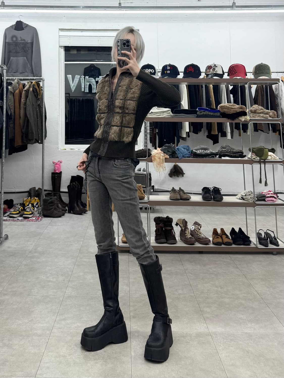 JPN 퍼 니트 하이넥 집업 상품이미지1