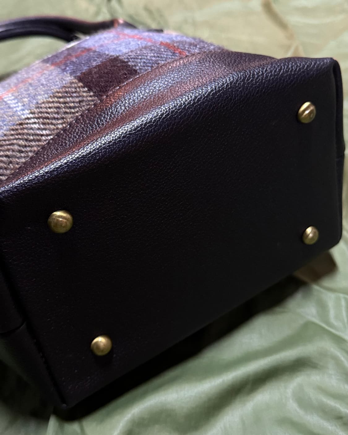 해리스트위드 트위드 체크 토트백 상품이미지4