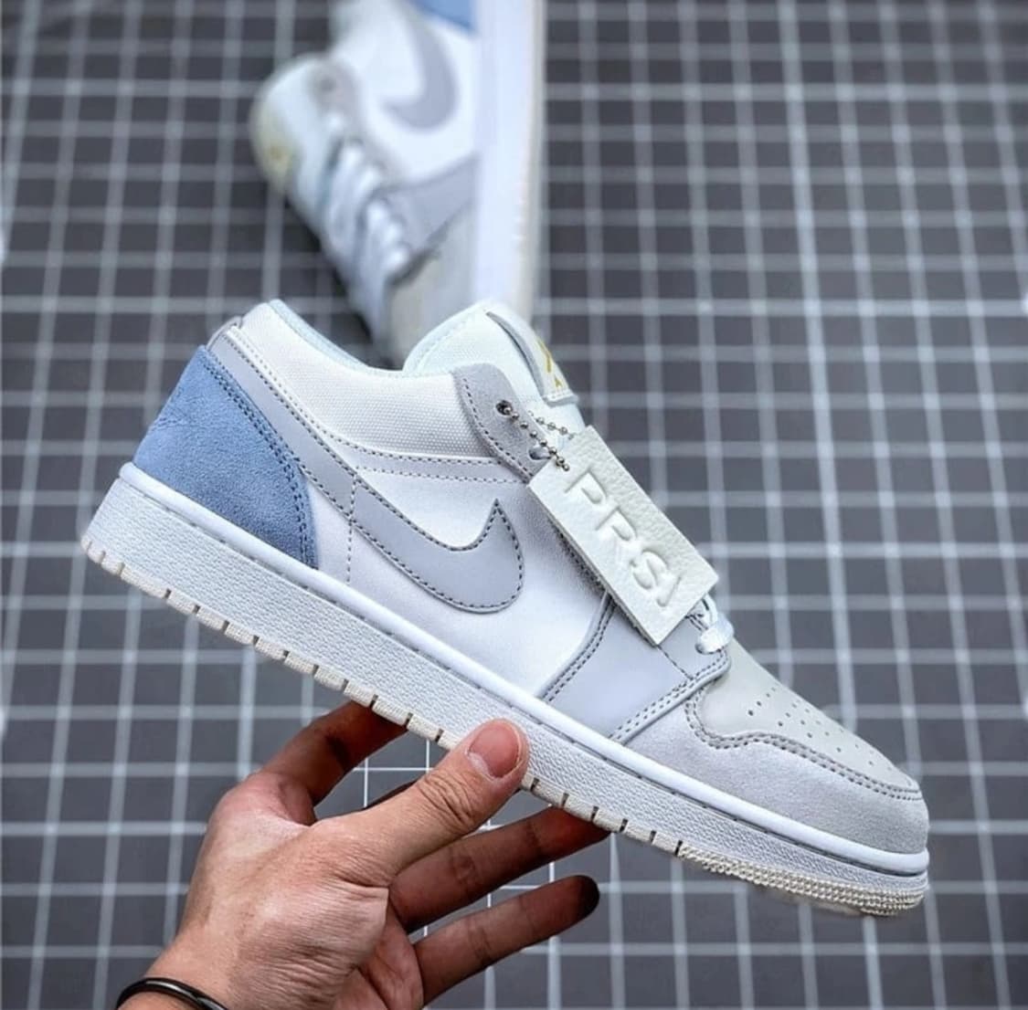 [275]조던1 로우 파리 상품이미지3