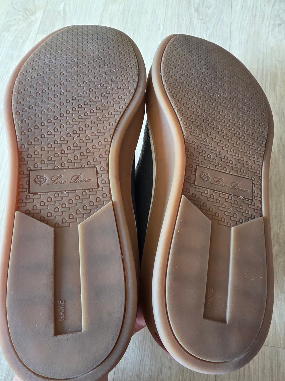 로로피아나스니커즈 41 상품이미지5