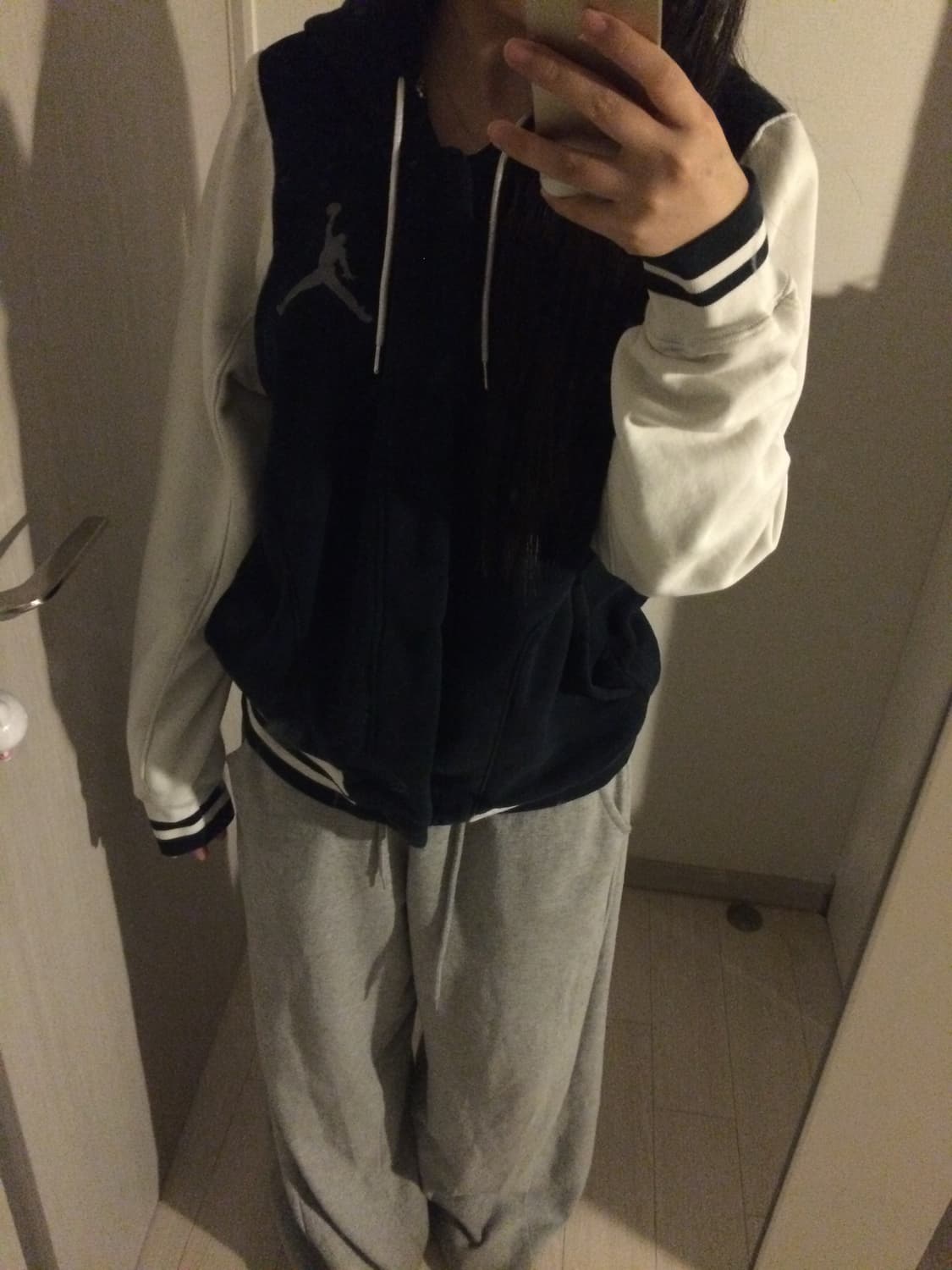 조던 빅로고 네이비 후드집업 상품이미지2