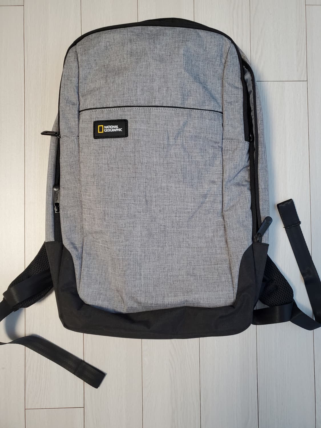 미사용)내셔널지오그래픽 그레이 백팩

여러 중고사이트에도 같이 판매하고  상품이미지1