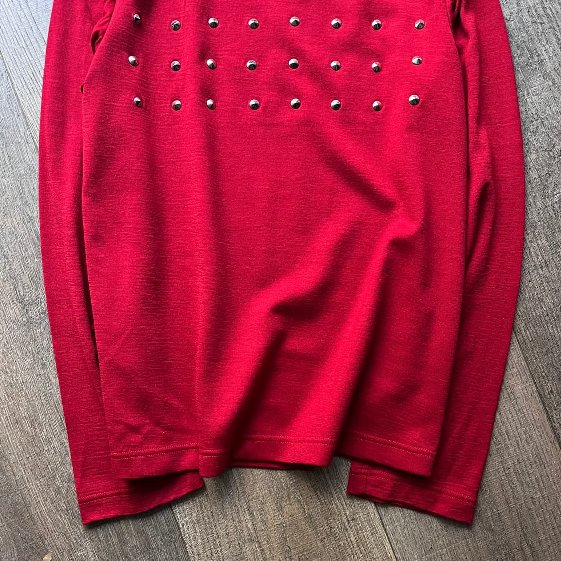 Stud Red Long Sleeve 상품이미지5