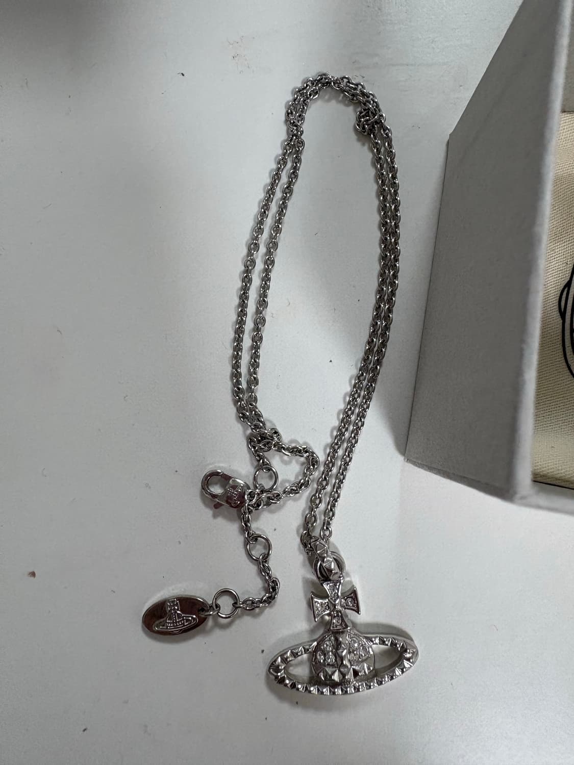 비비안웨스트 목걸이 상품이미지1