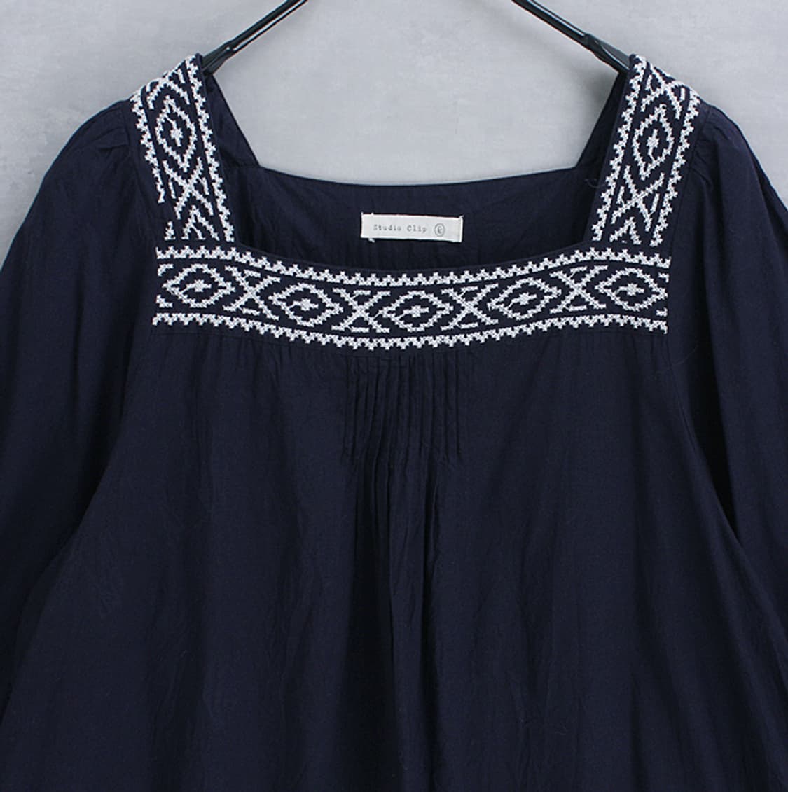 Studio Clip embroidery top _ S4933 상품이미지2