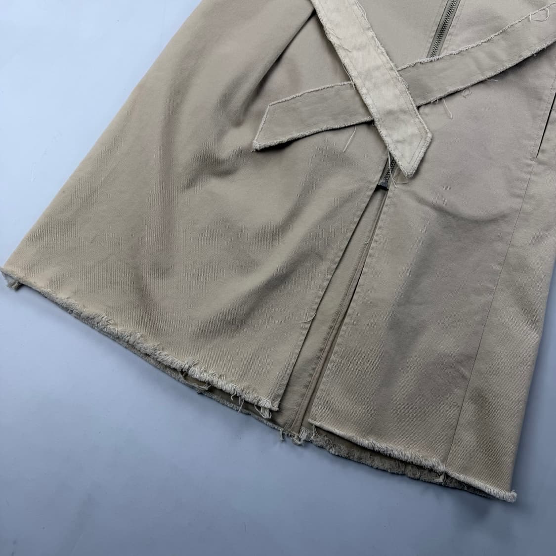 로우 클래식 벨티드 울 미디 스커트 상품이미지3