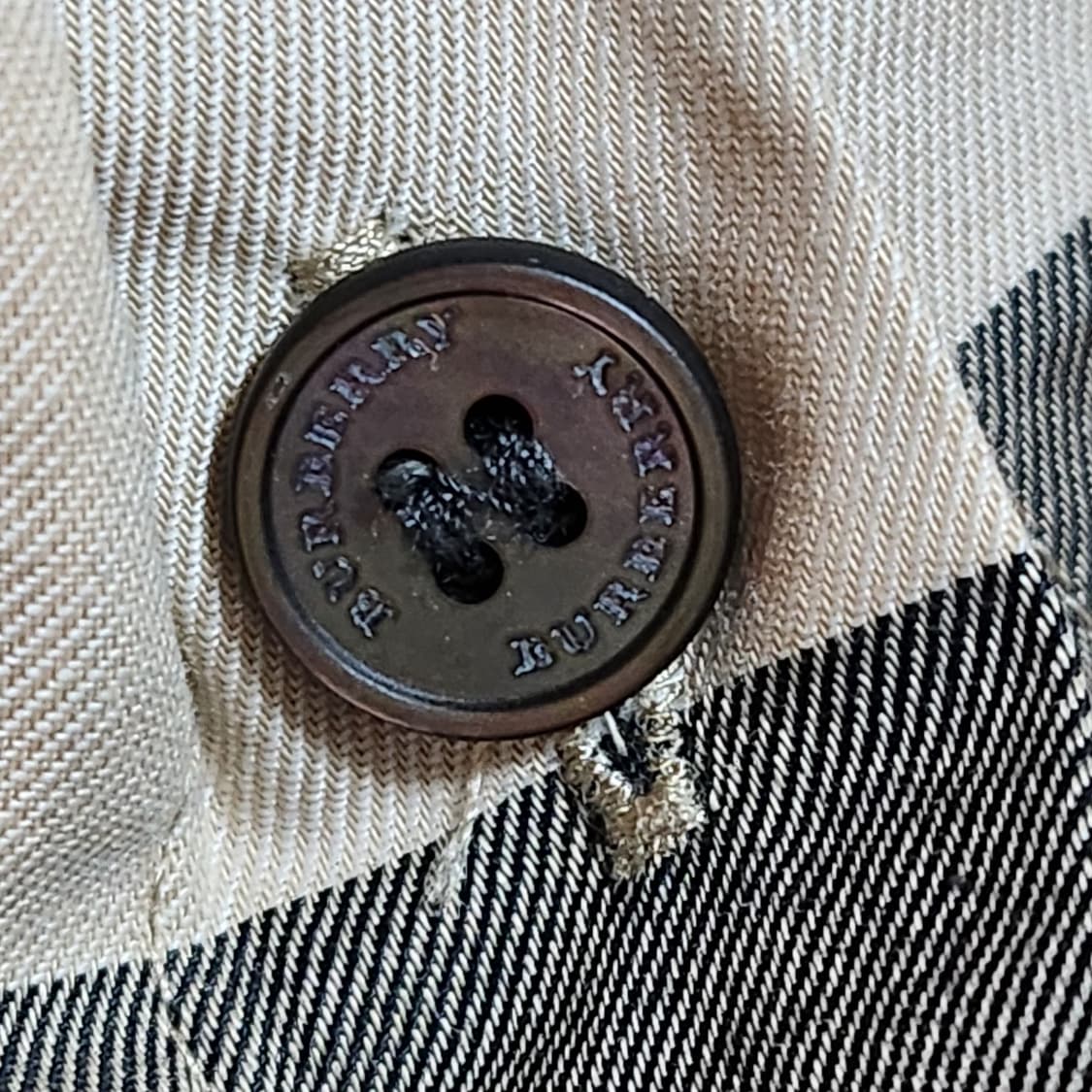 [L] 버버리 체크 스트레치 코튼 롤업 여성 셔츠 3918091 상품이미지3