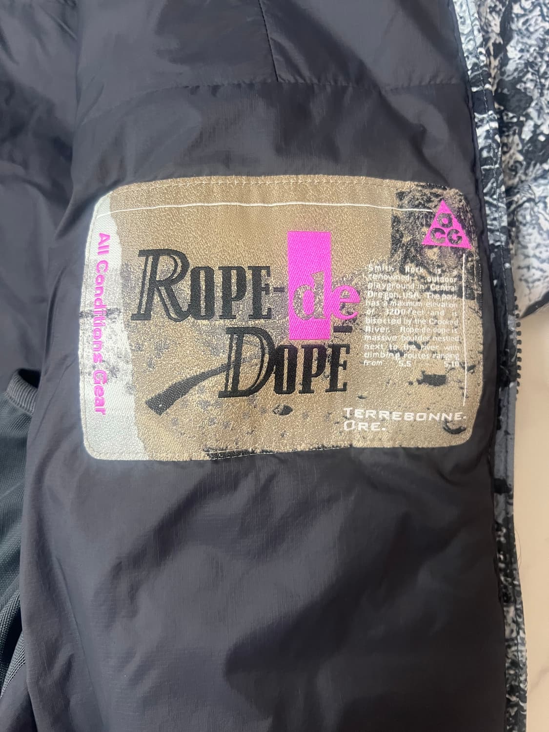 [XXL] 나이키 ACG 써마핏 ADV 로프 드 도프 올오버 프린트 자켓 상품이미지6