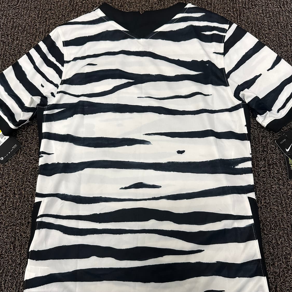 [새상품] NIKE 나이키 대한민국 20S 어웨이 국가대표 유니폼 S 상품이미지6