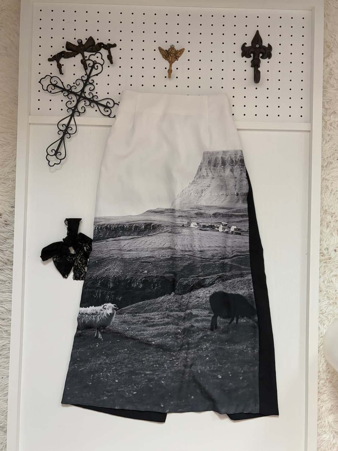 sheep-printed long skirt 상품이미지1