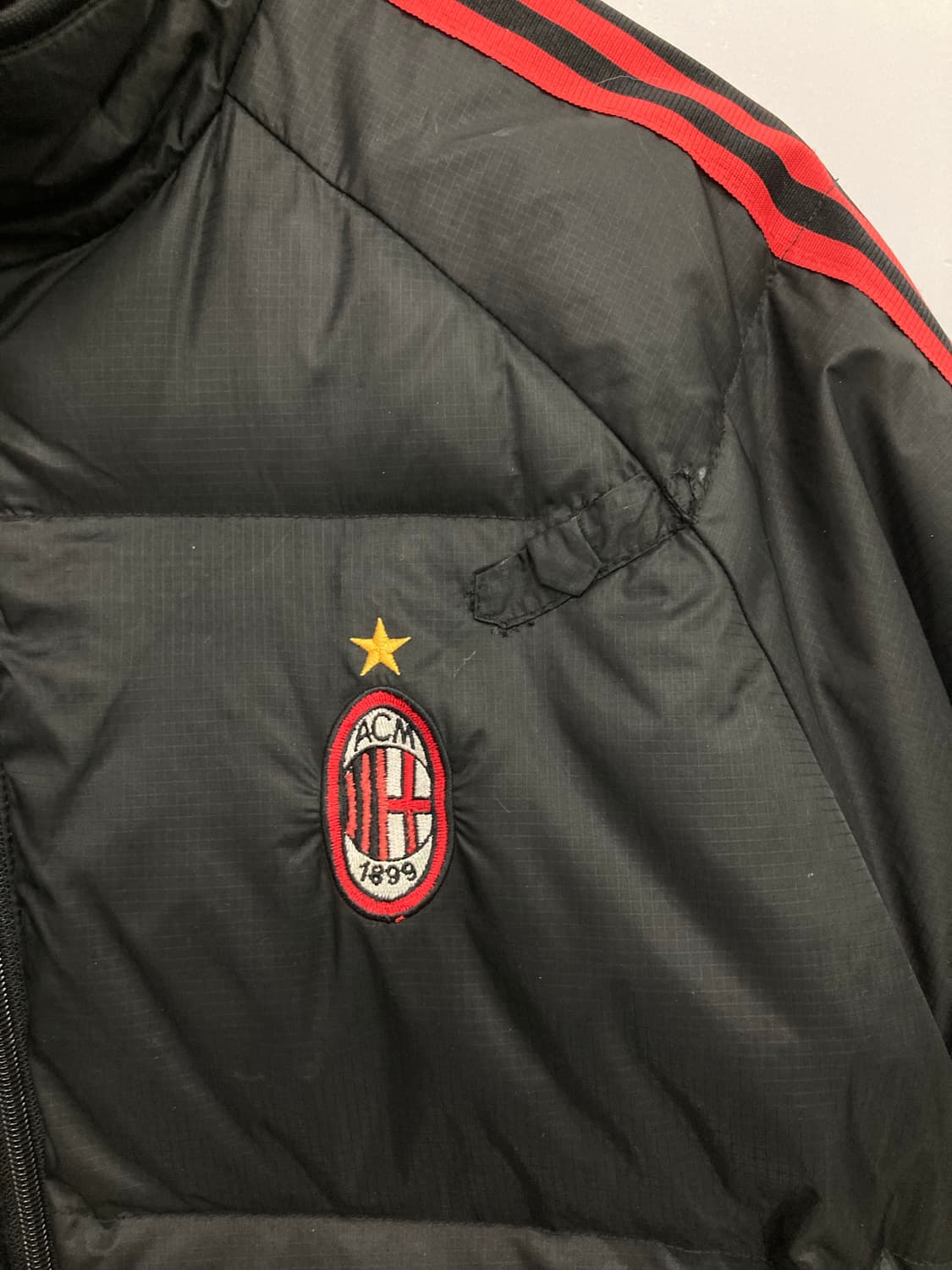 아디다스 시보리 자수 프린팅 패딩 상품이미지6