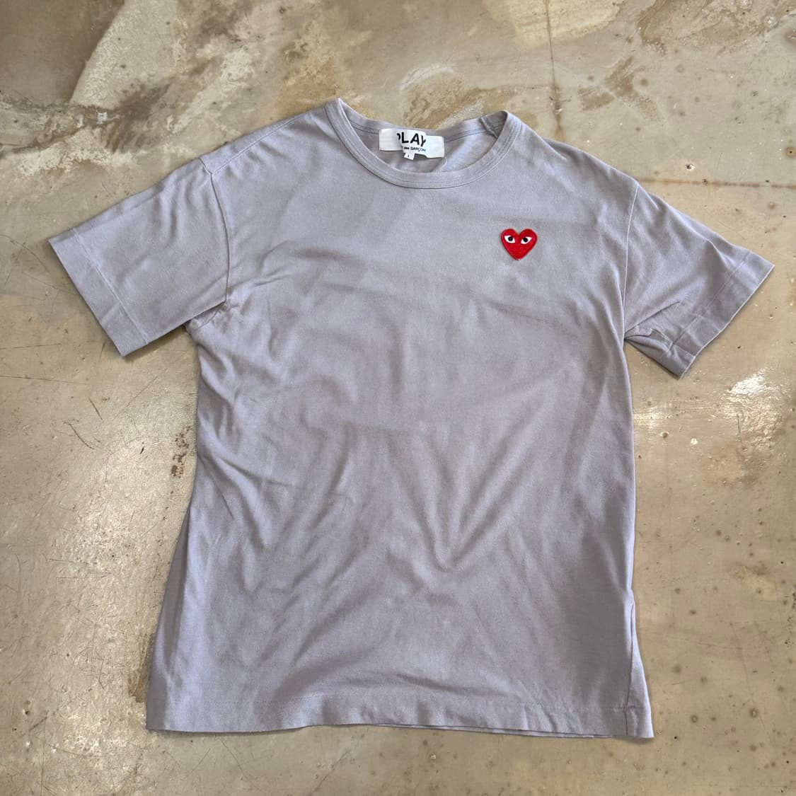 L 꼼데가르송 하트 로고 티셔츠 상품이미지2
