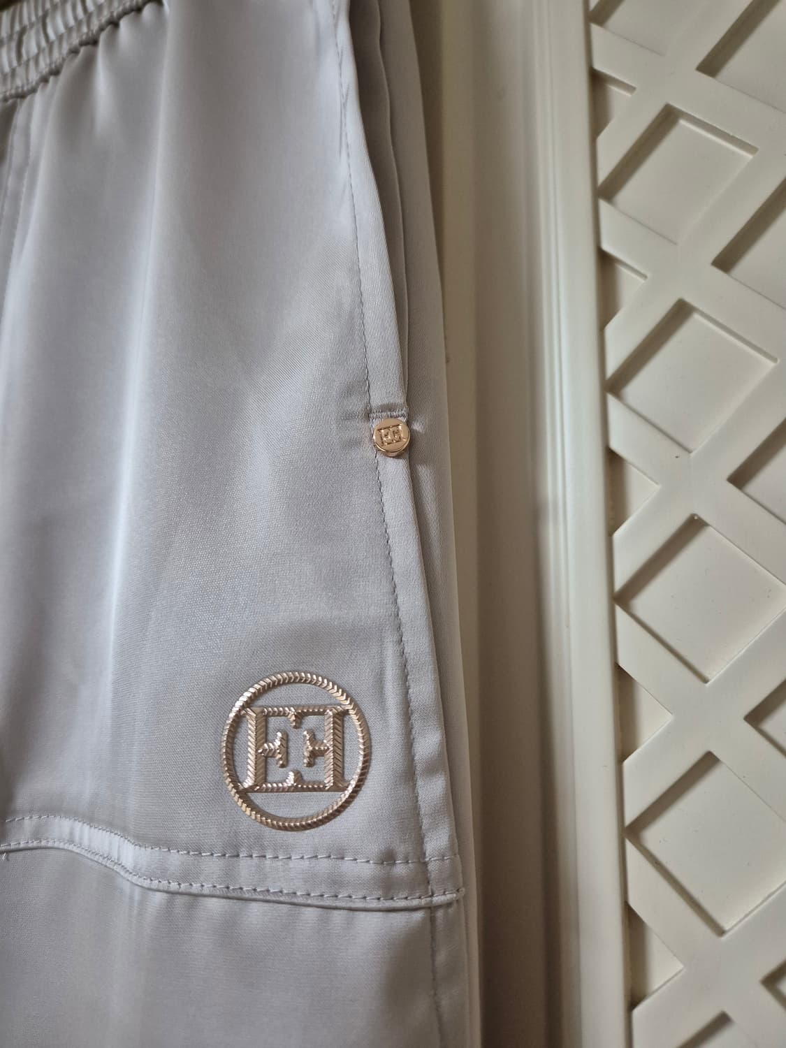 에스까다 새틴 와이드 팬츠(미착용) 상품이미지5