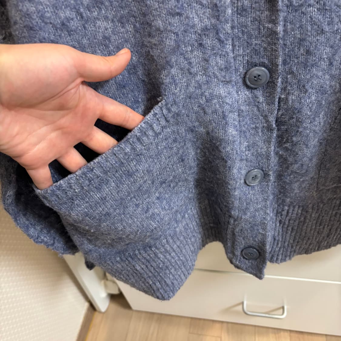 글로벌 워크 양모혼방 솜사탕 블루 가디건 상품이미지5