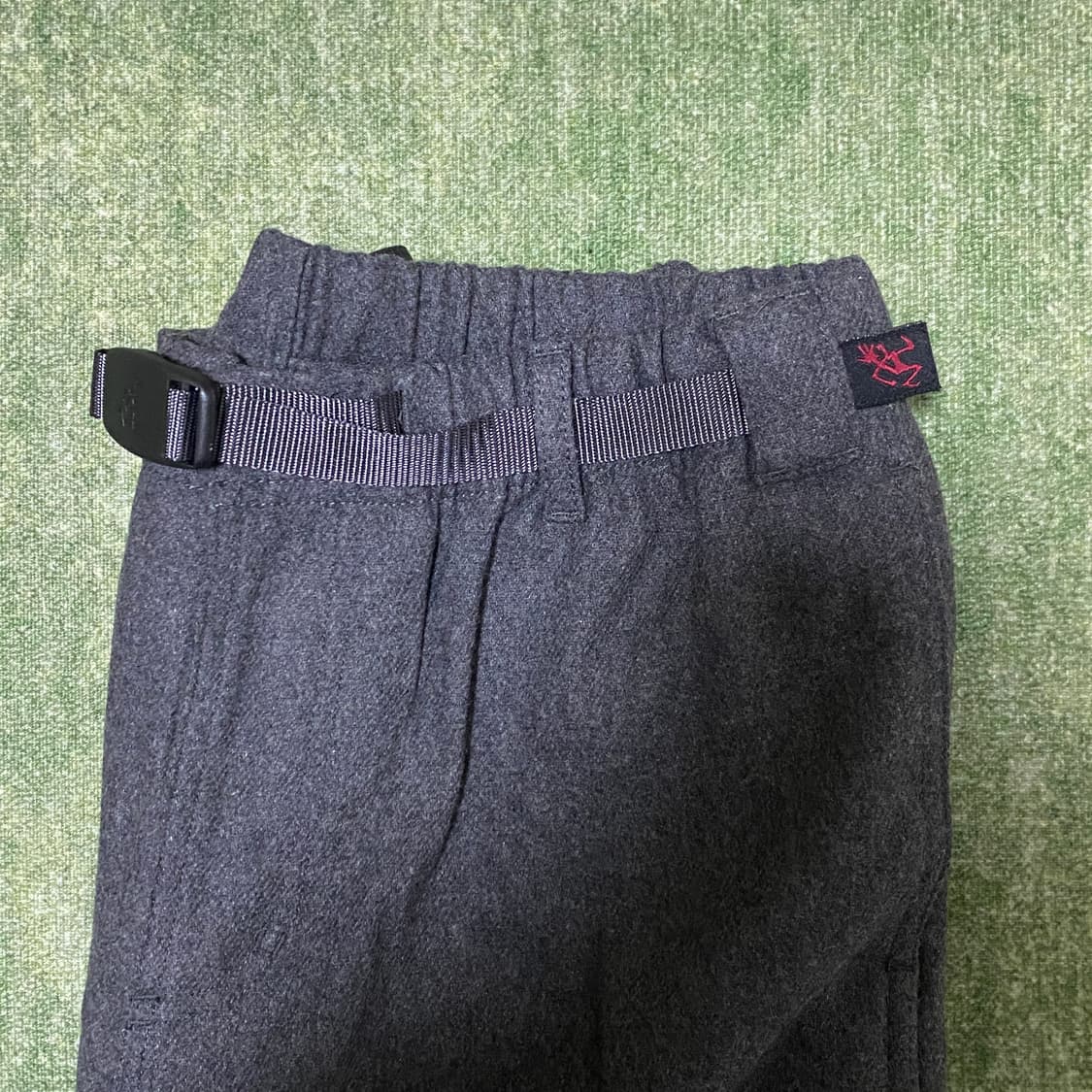 그라미치 벨트 울 테이퍼드 팬츠 M 상품이미지5