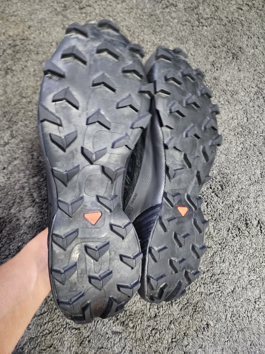 살로몬 스피드크로스6 고어텍스 블랙 팬텀 
260 상품이미지9