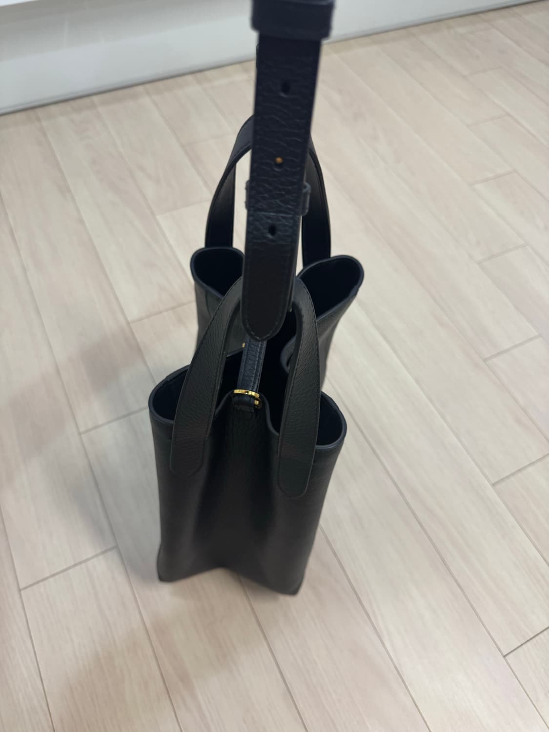 디올 시그니처 미디엄 버킷백 디올백 디올가방 상품이미지3