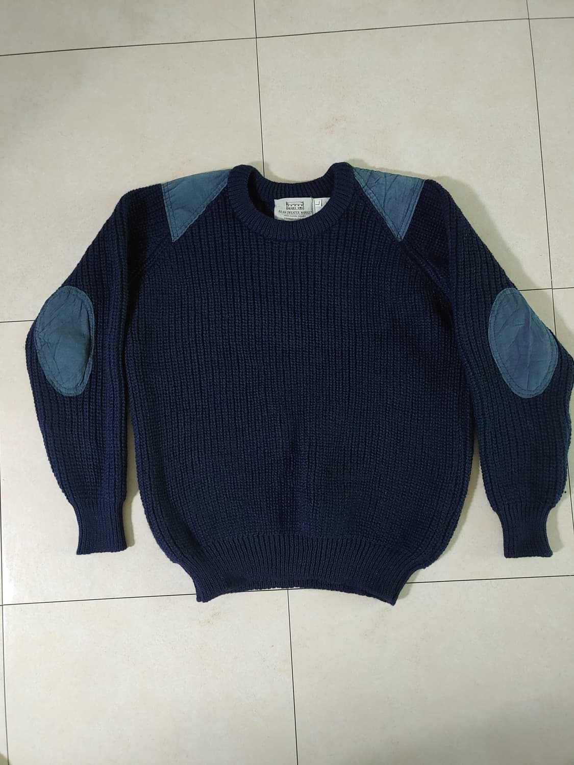 빈티지 레더패치 울 코만도니트 상품이미지1