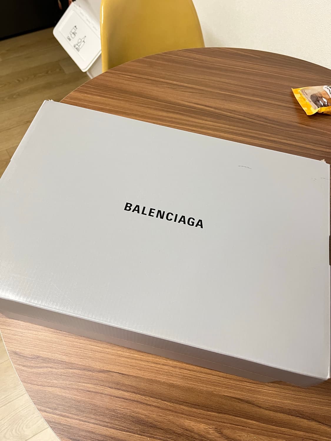 발렌시아가 디펜더 43 상품이미지3