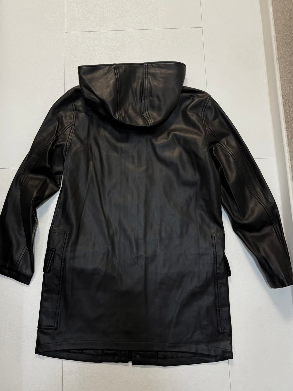 No id 레더 후드 코트 상품이미지3