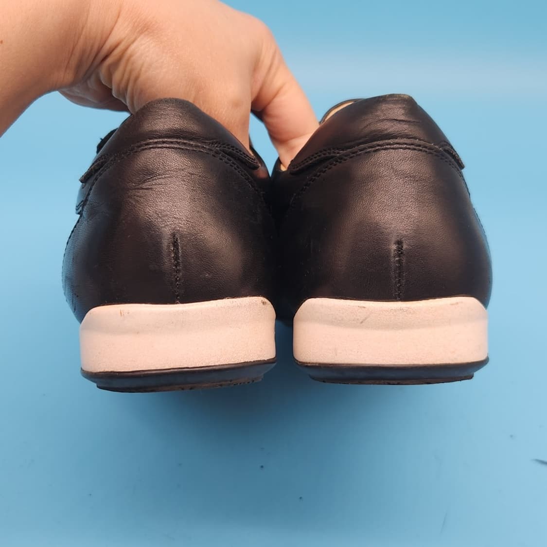 o 닥스 레더 남성스니커즈 260 상품이미지4