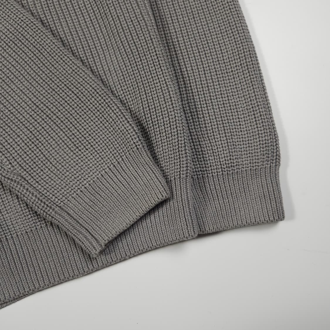 COS 코스 오버핏 와플 니트 상품이미지4