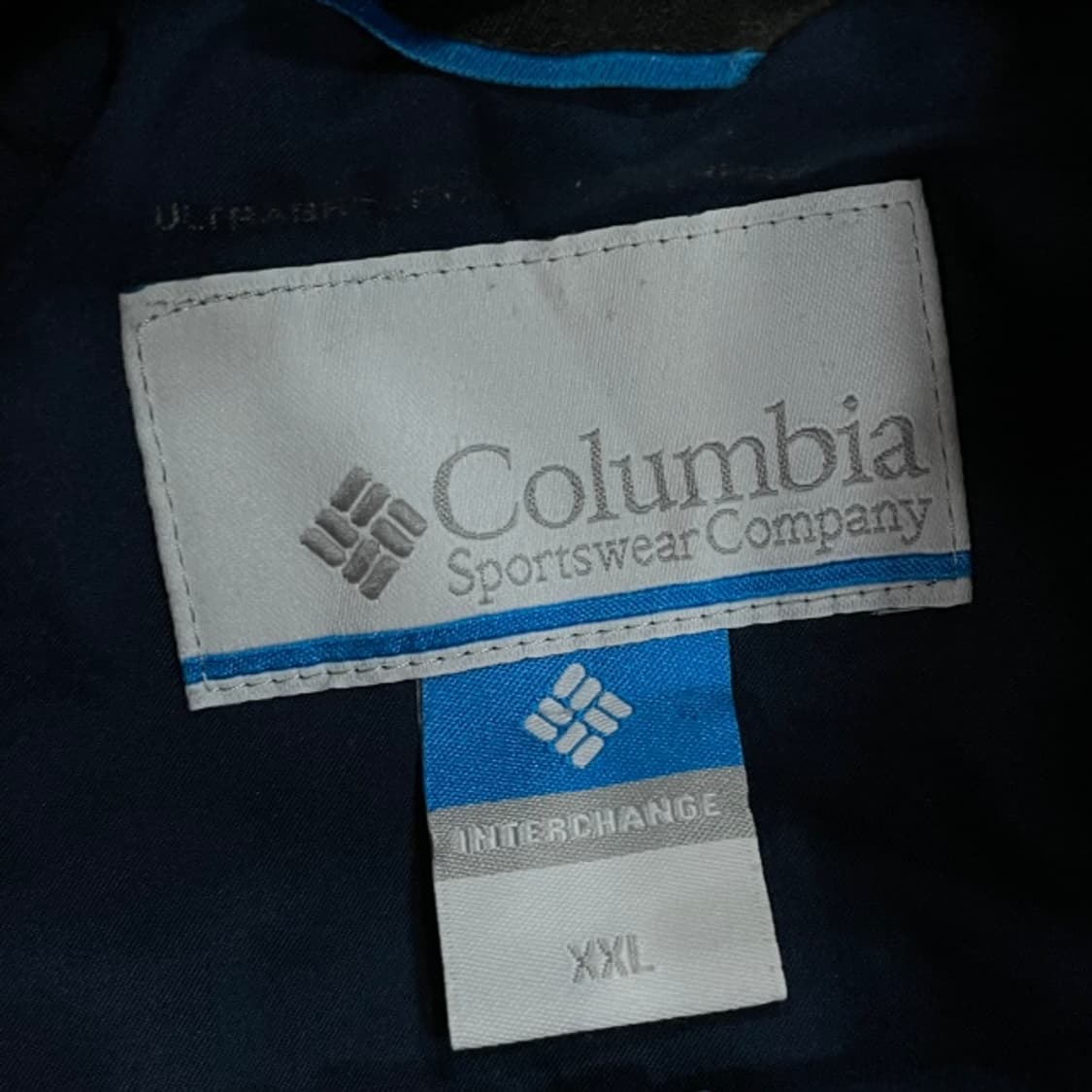 105 컬럼비아 바람막이 상품이미지3