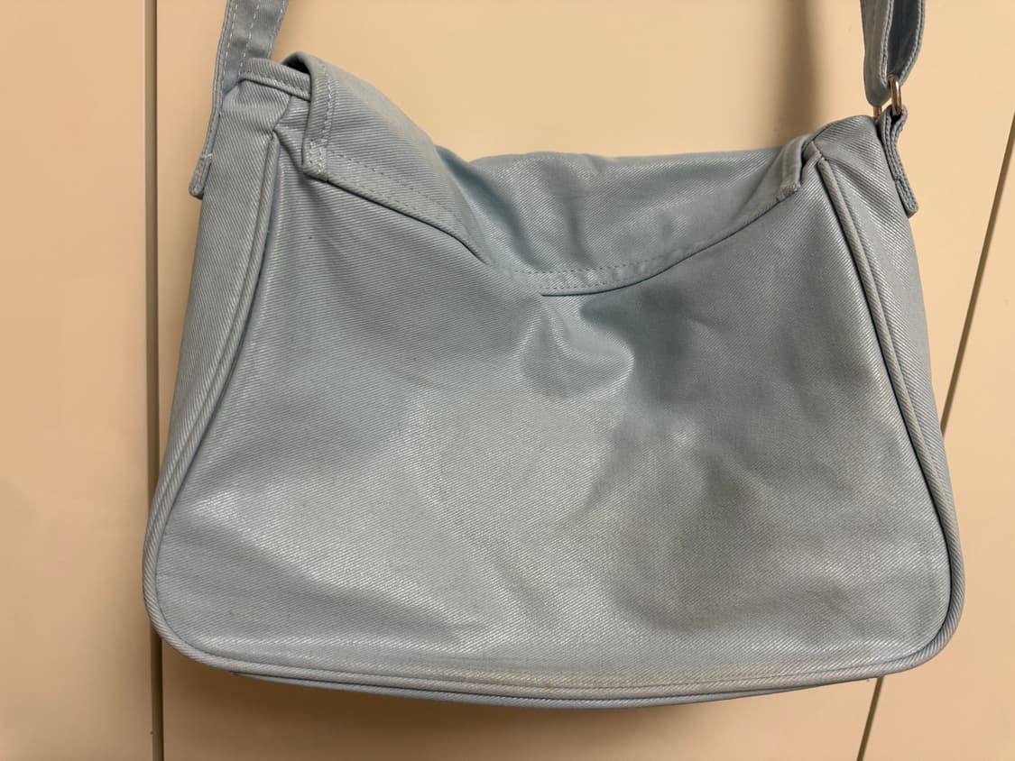 지초이 MESSAGER BAG SKY BLUE 상품이미지6