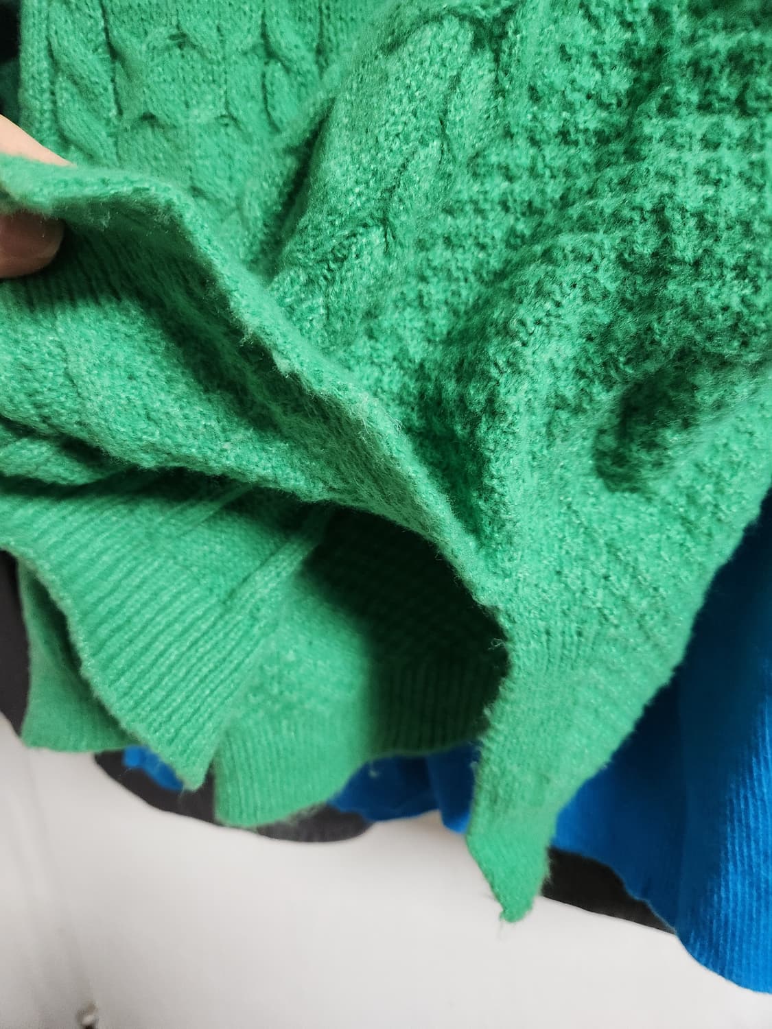 그린 꽈배기 니트 스웨터 F 상품이미지3