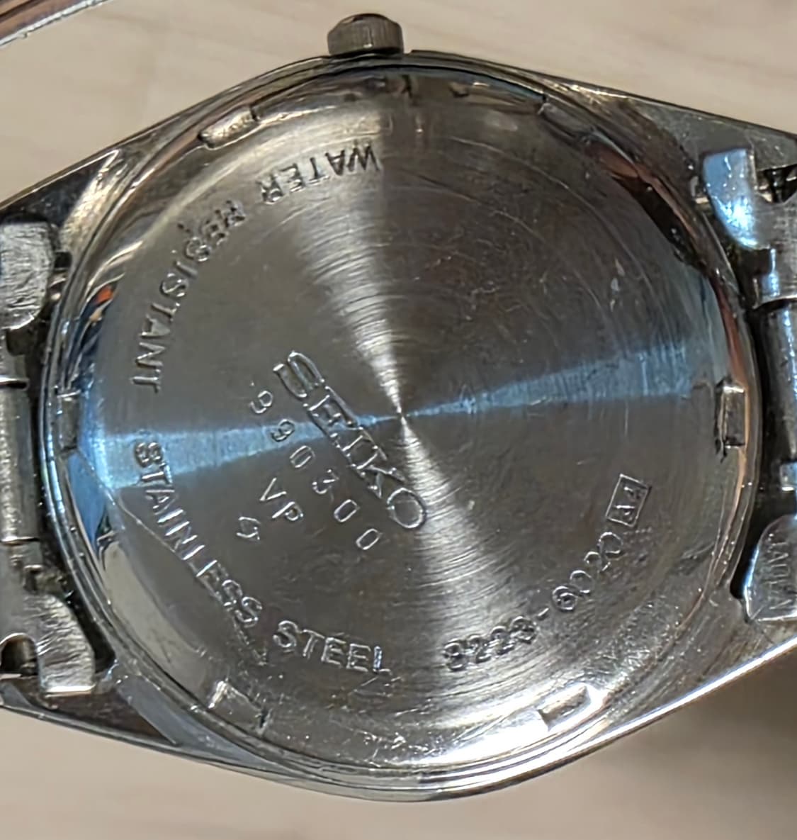 세이코 (SEIKO) 빈티지 8223-6021 쿼츠 시계(여유줄+박스) 상품이미지3