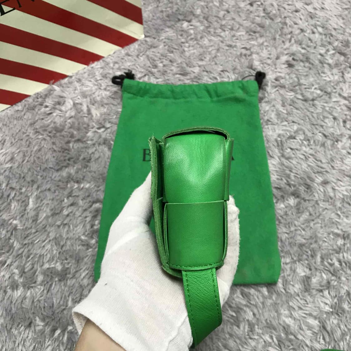 {클로젯}[더스트 구성]보테가베네타 미니 카세트백 그린 상품이미지7