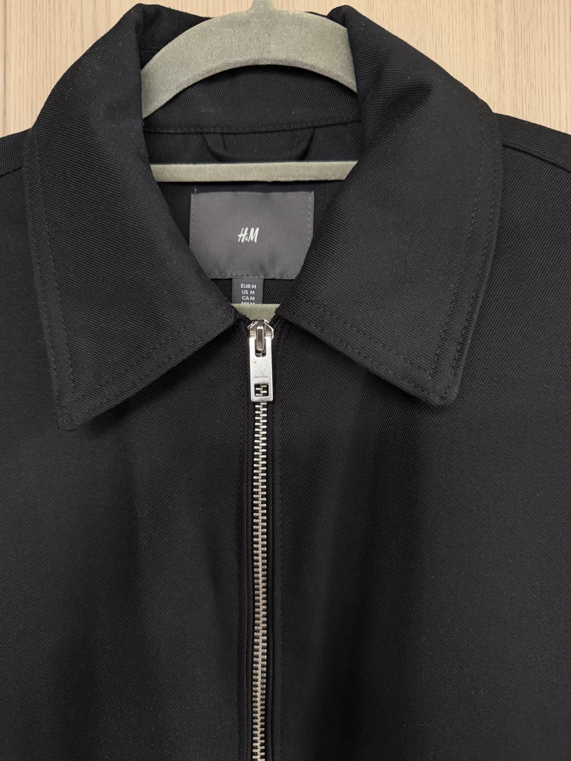 H&M 블랙 집업 자켓 상품이미지4