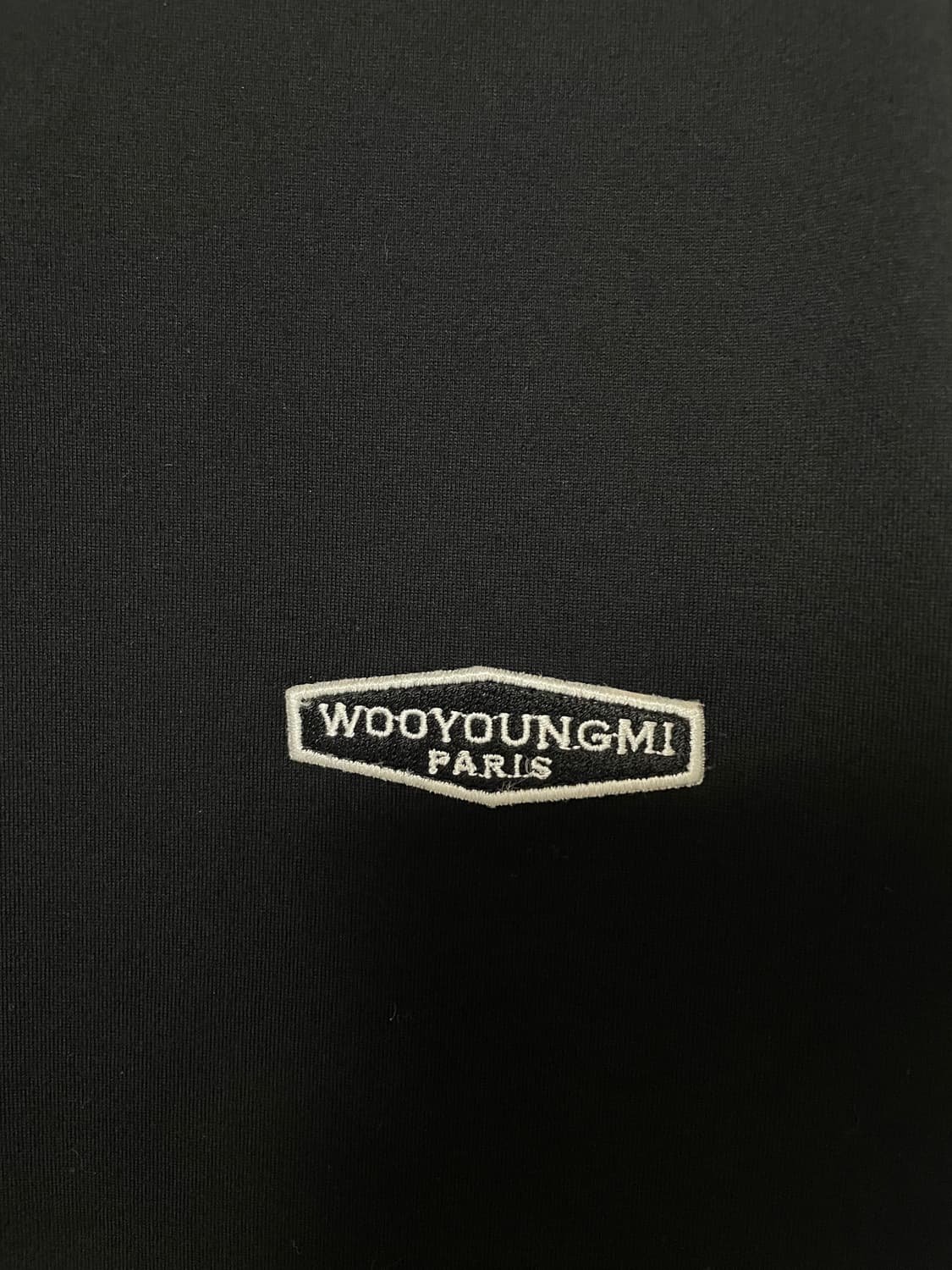 [46] 우영미 블랙 백로고 반팔 티셔츠 상품이미지3