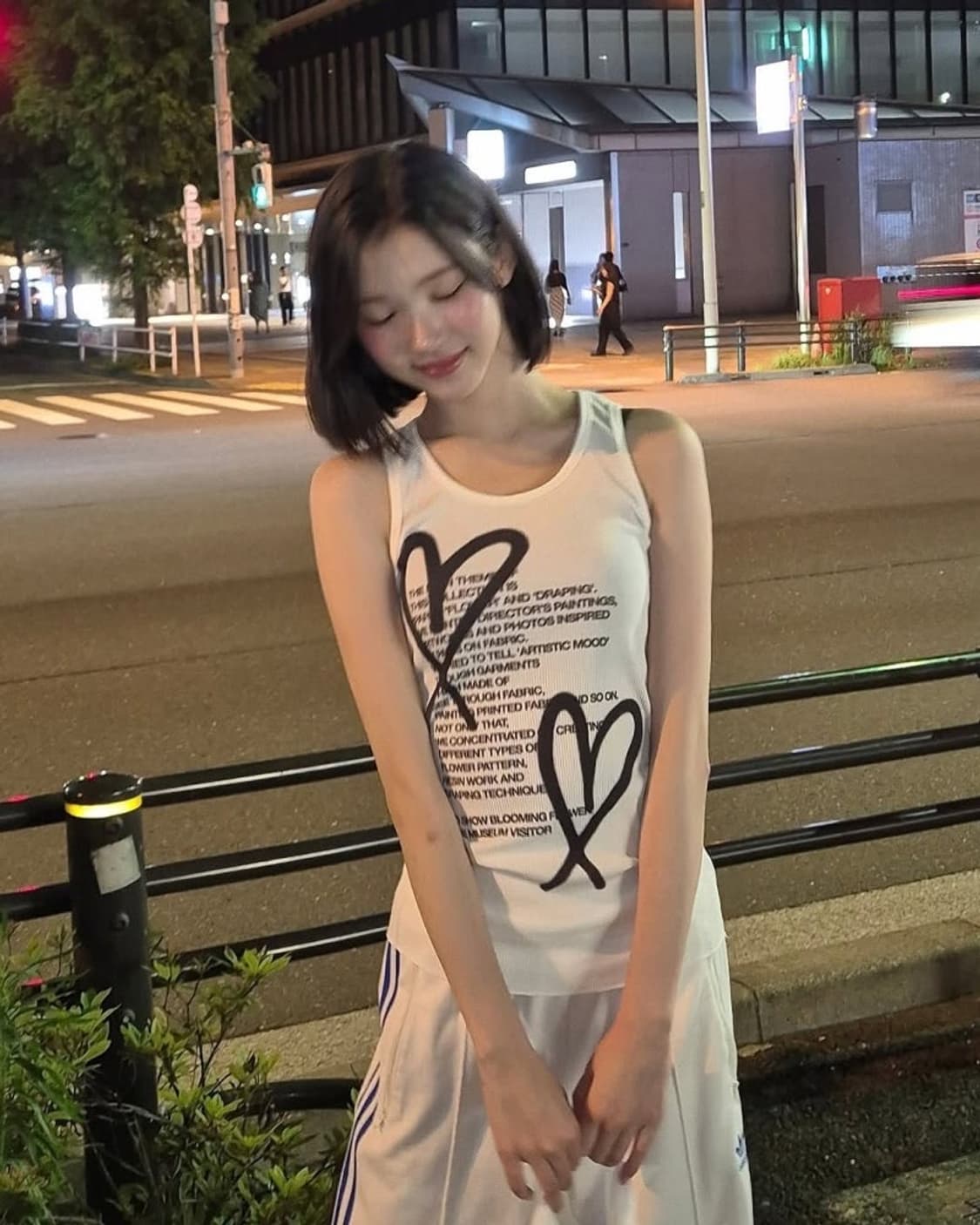 더뮤지엄비지터 슬리브리스 상품이미지3