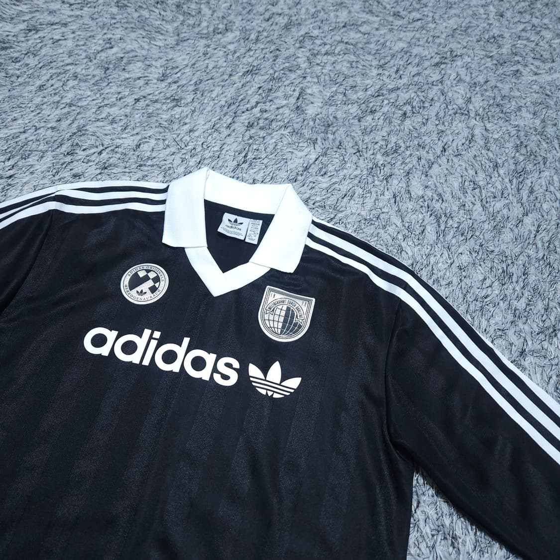 아디다스) XS-S 여자 오버핏 풋볼져지 긴팔티 / 왕눈이샵 상품이미지4