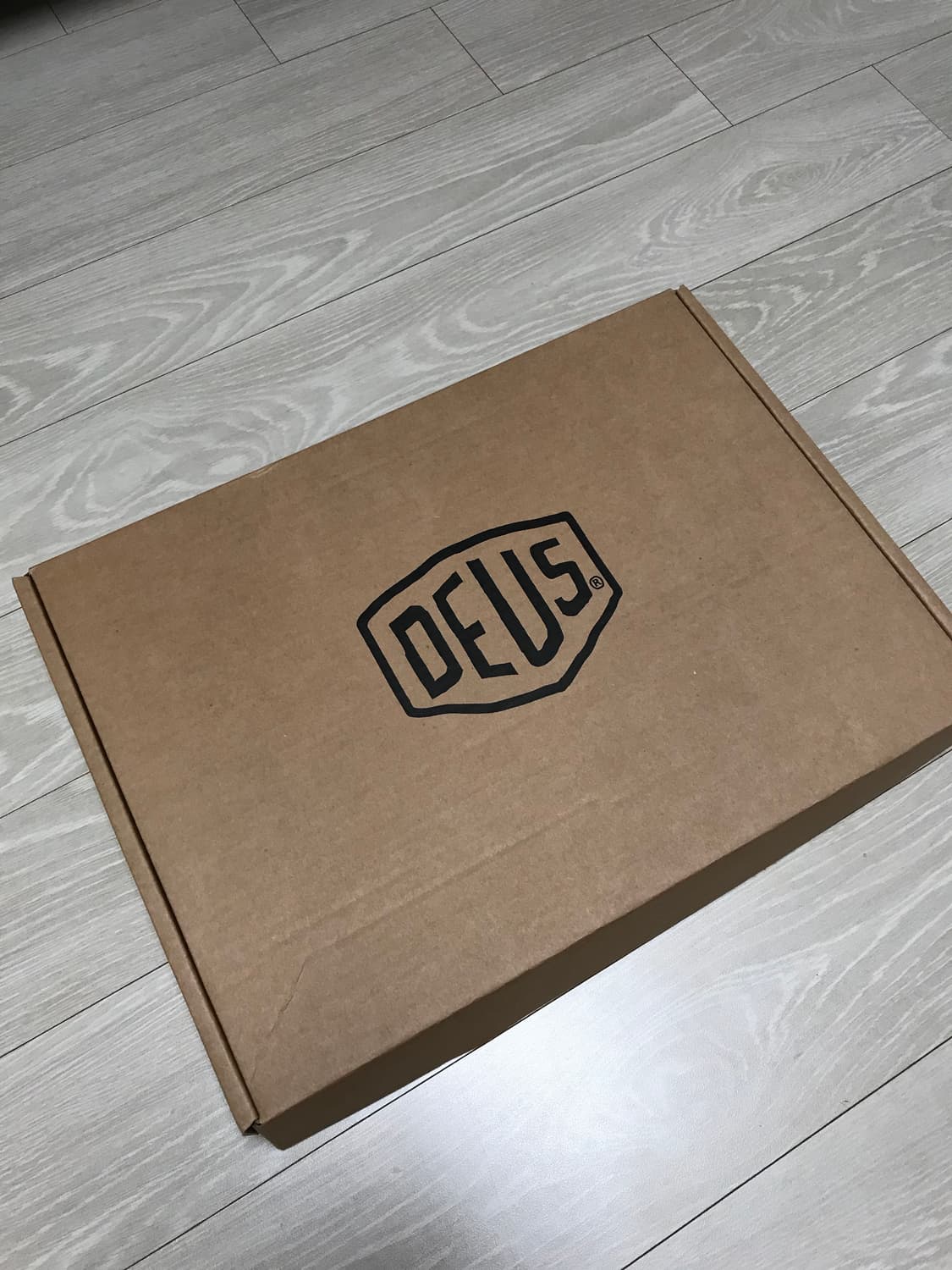 데우스 롱슬리브 상품이미지3