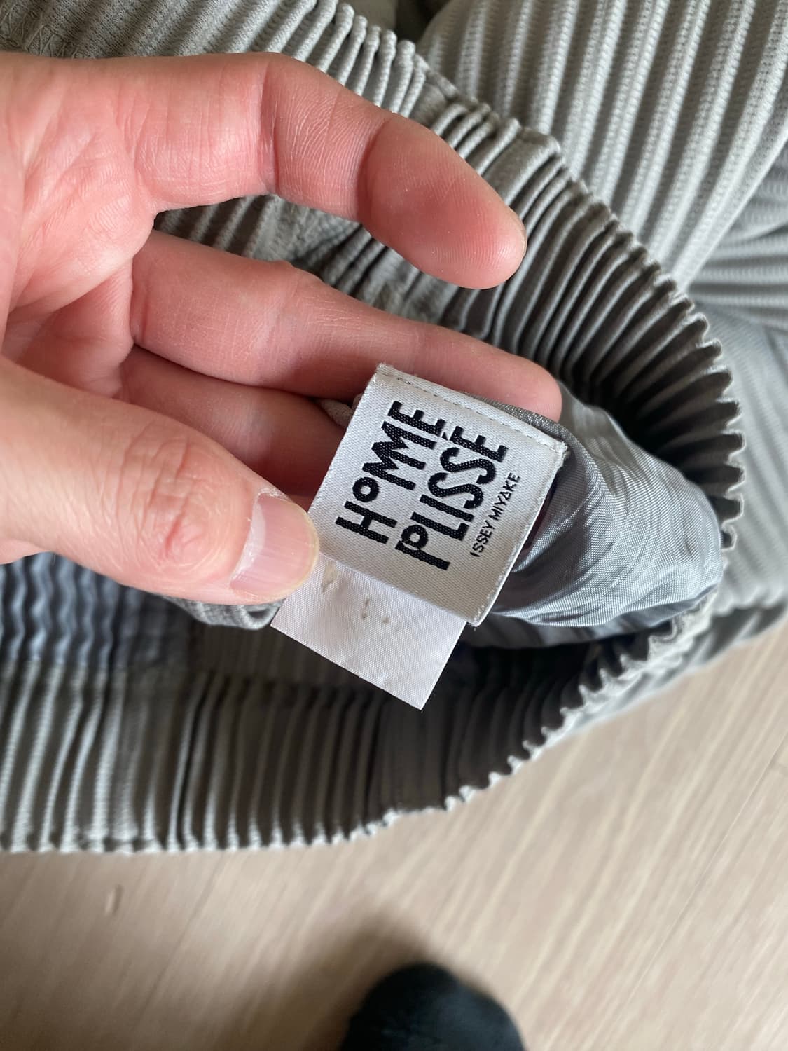 옴므플리세 멜란 그레이 하이넥 셋업 상품이미지7