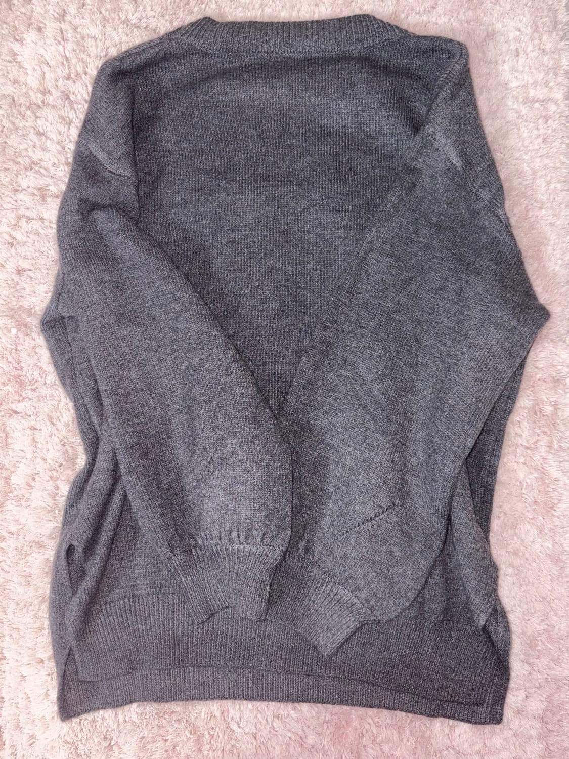 그레이 라운드넥 베이직 니트 상품이미지2