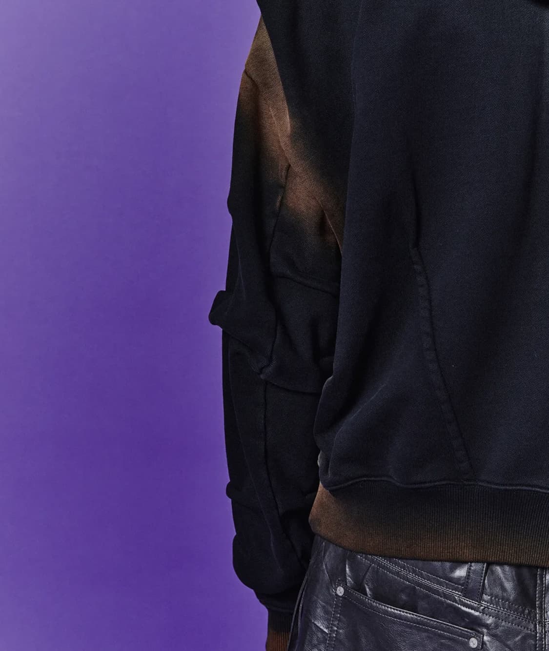 [앤더슨벨] 마드로 그라디언트 후드 블랙 (2XL) 상품이미지6