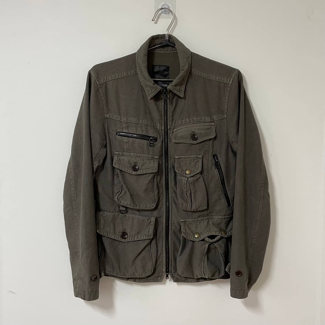 MULTI POCKET UTILITY JACKET 상품이미지4