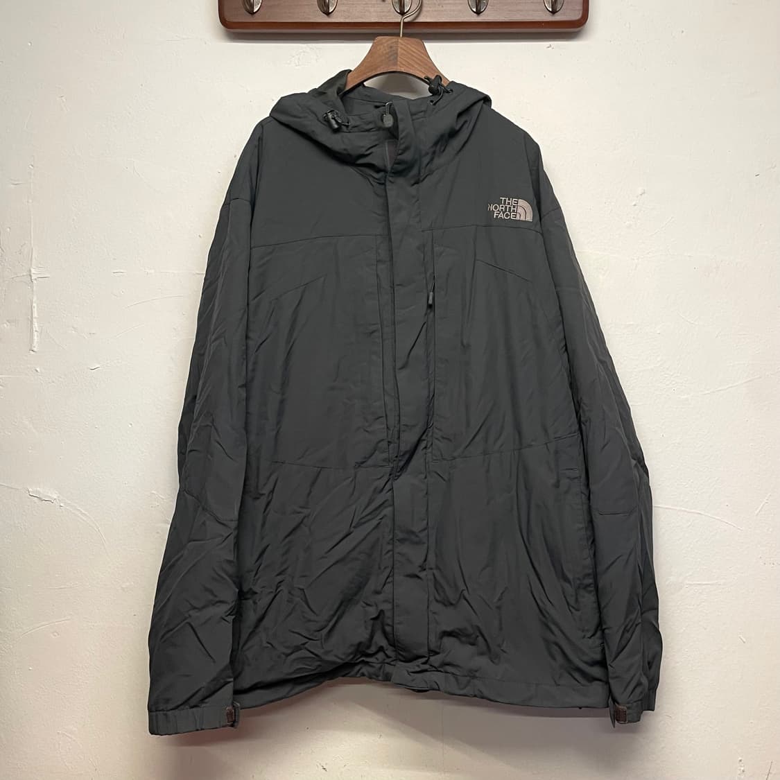노스페이스 중앙지퍼 그레이 바람막이 자켓 상품이미지1