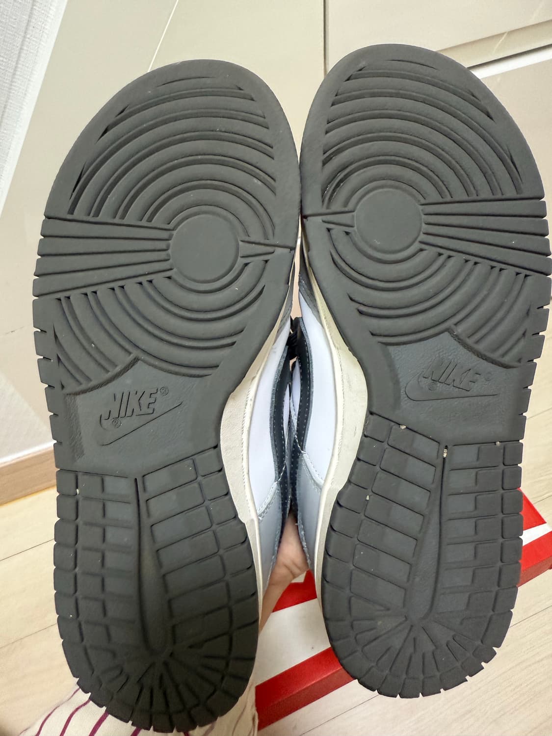 나이키 덩크 로우 스모크 그레이 245 상품이미지5