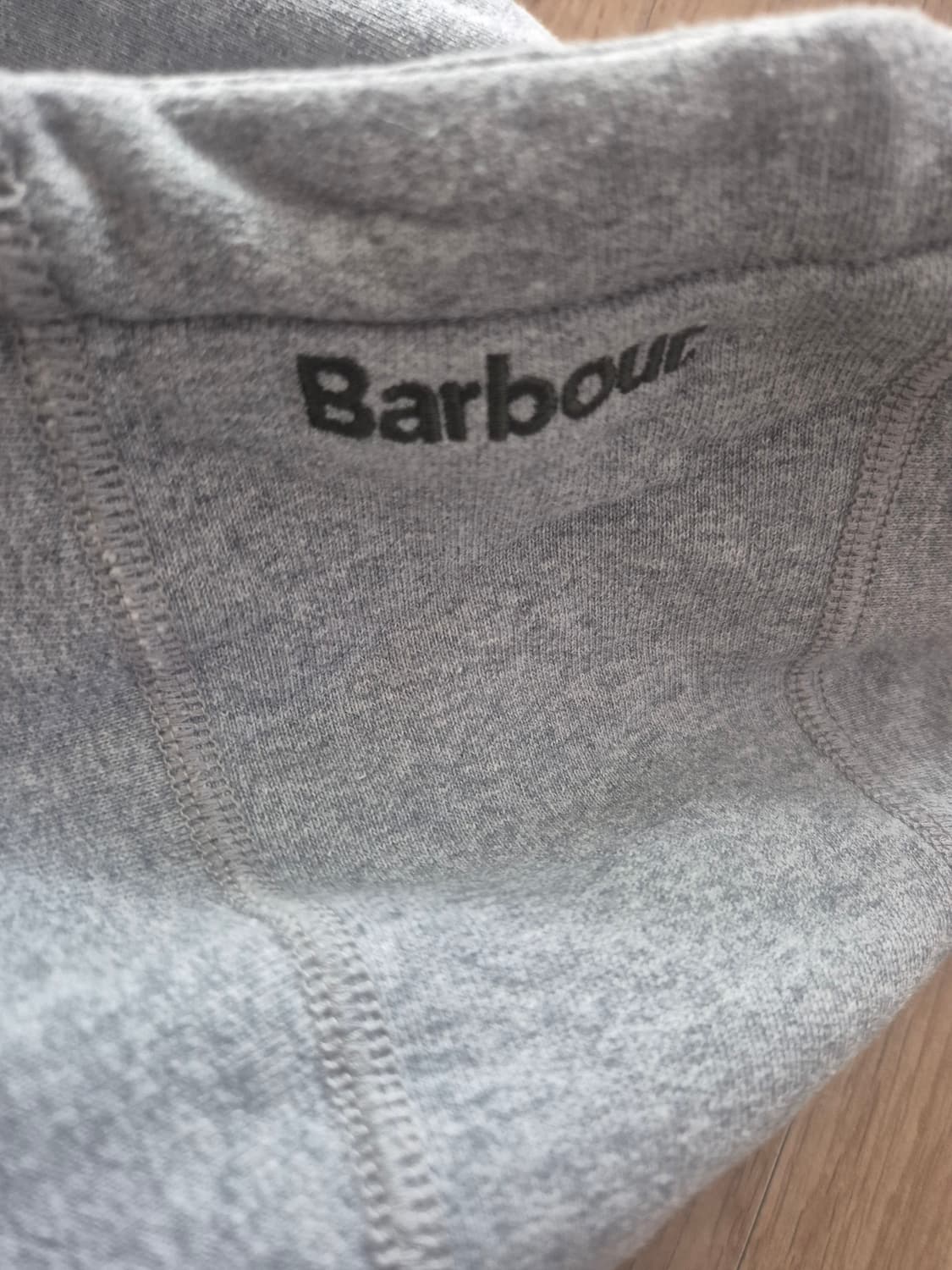 노아x바버 후드티 판매합니다 상품이미지4