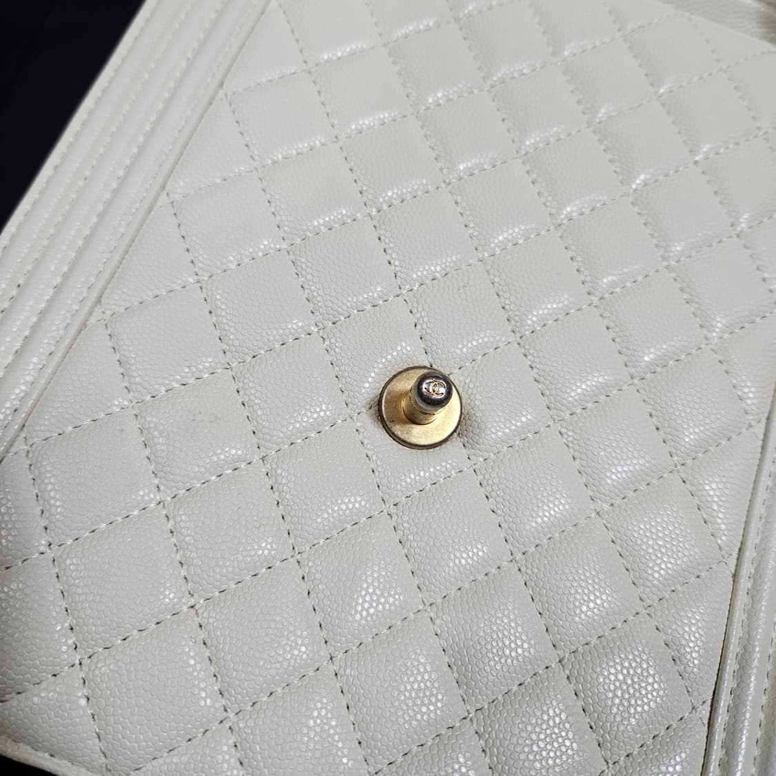 샤넬(CHANEL) 캐비어 보이 플랩백  상품이미지8